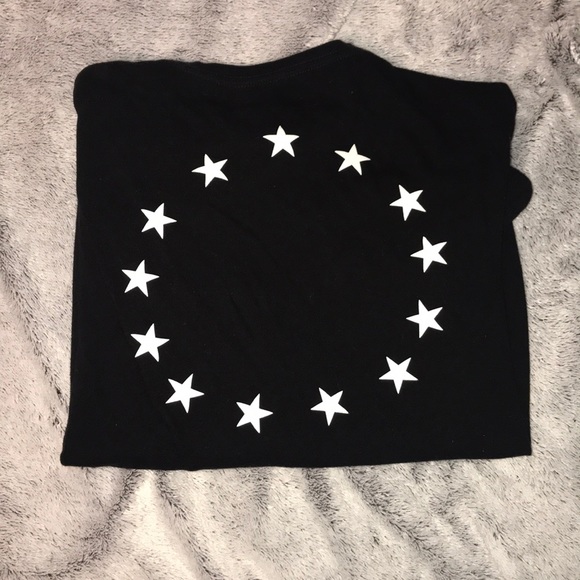 American Eagle Graphic Tee - Picture 2 of 3